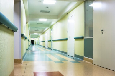 Krankenhaus: Organisation und Arbeitsbereiche