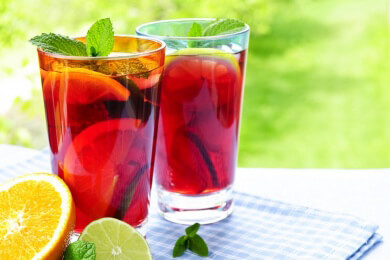 Wissenswertes über Bowle - Entstehung, Herstellung und beliebte Sorten