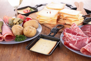 Raclette - das beliebte Gericht zu Weihnachten und Silvester: leckere Rezeptideen