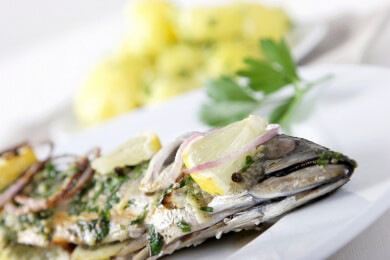 Geschichte und Funktion des Fischbestecks und Tipps zur Benutzung und Drappierung