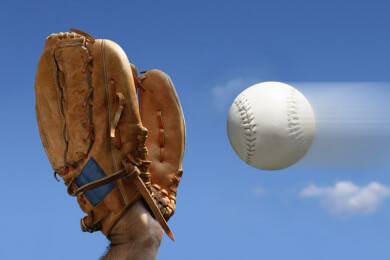 Der Unterschied zwischen Softball und Baseball
