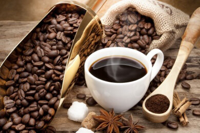 Welche Utensilien ein passionierter Kaffeetrinker benötigt