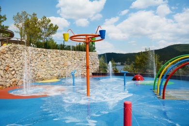 Wasserspielplätze - Merkmale, Angebote und Tipps für den Ausflug