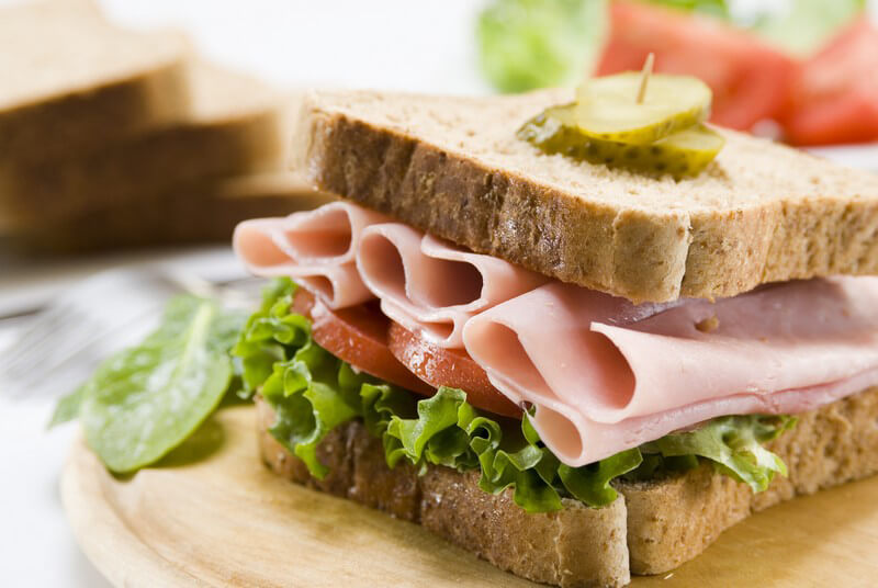 ᐅ Leicht und lecker - das Putenbrust-Sandwich und weitere kalorienarme ...
