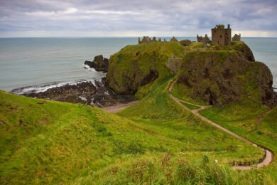 Irland - Lage, Sehenswürdigkeiten und Spezialitäten