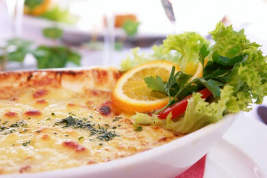 Rezeptideen zum Überbacken und Tipps, wie die Käsekruste goldbraun und knusprig wird