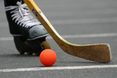 Die Ausrüstung und Regeln beim Streethockey