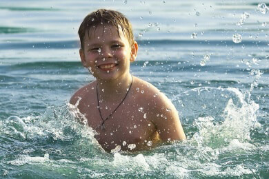 Badedermatitis - Juckender Hautausschlag nach dem Baden