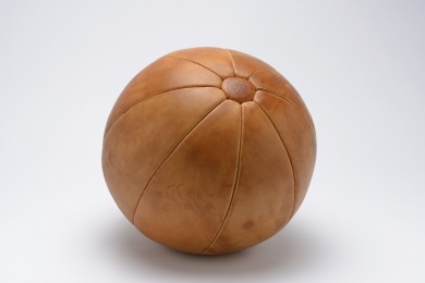 Medizinbälle - Merkmale, Nutzen und Übungshinweise