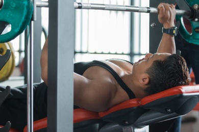 Schrägbankdrücken - Nutzen, Möglichkeiten und Trainingstipps