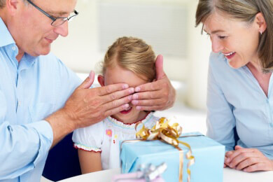 Geschenke - Anlässe, Zwecke und mögliche Ideen rund um das Schenken
