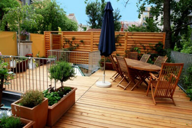 Die passenden Möbel für jeden Balkon - Arten, Pflege und Lagerung