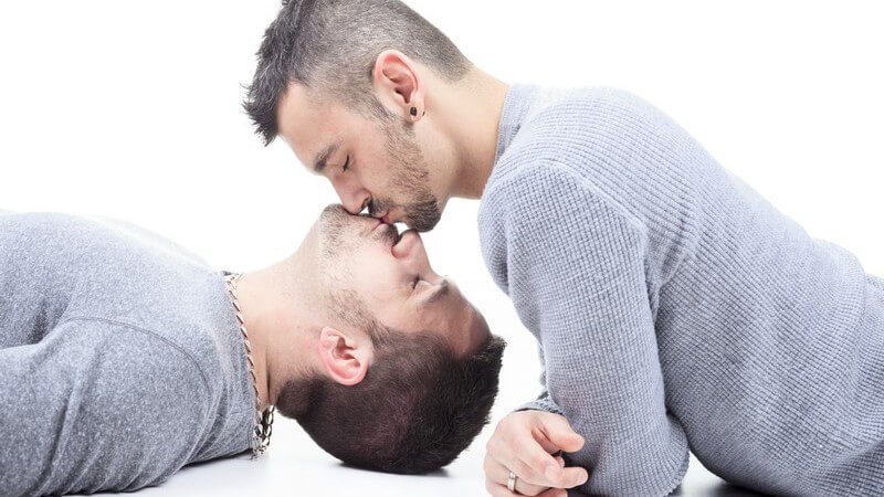 Warum flirten schwule männer mit frauen