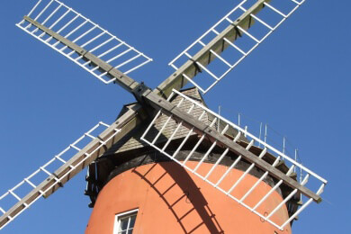 Niederlande - Lage, Sehenswürdigkeiten und Spezialitäten