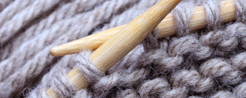 Bei Kraus rechts werden in der Hin- und Rückrunde nur rechte Maschen gestrickt