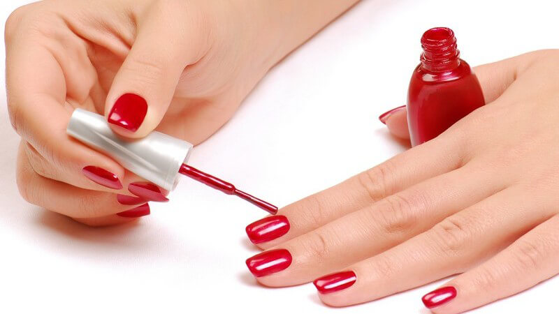 DIY Nail Polish Ideas for Women - wide 1