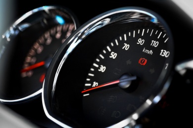 Tachometer - Nutzen, Funktionsprinzip und Entwicklung