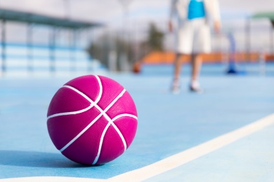 Hallenschuhe - Merkmale, Besonderheiten und Anforderungen