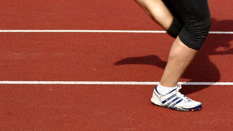 Vom Techniktraining über verschiedene Methoden des Krafttrainings bis hin zur Dehnung - der Erfolg des Laufens liegt in vielen sportlichen Bereichen begründet