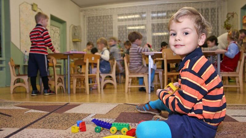 Wie man seinem Kind den neuen Kindergartenalltag erleichtern kann und welche Schwierigkeiten in der Anfangsphase sowie auch nach der Gewöhnung auftreten können