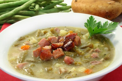 Beliebte Arten und Sorten von Eintöpfen und Suppen - Herkunft, Zutaten und Zubereitung