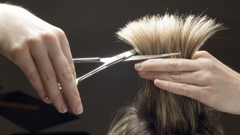 Frauen mit für haaren undercut langen VIDEO: Undercut