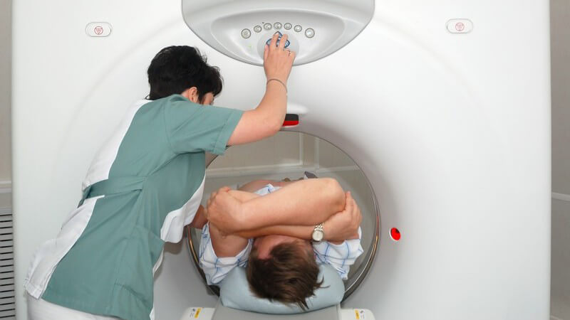 Ziel und Zweck sowie mögliche Komplikationen einer Kardio-MRT