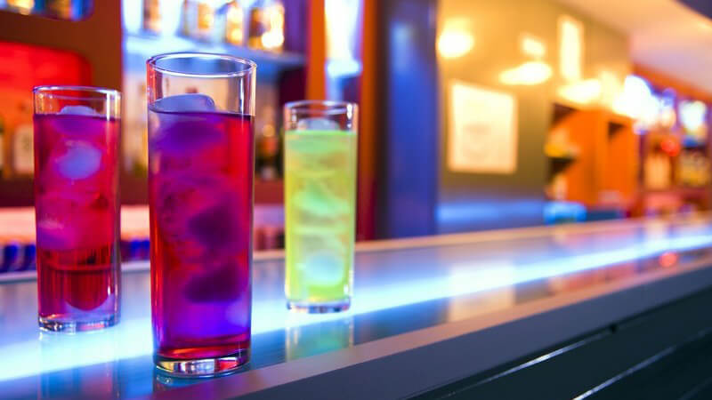 Neuartige Alkoholbrause zum Anrühren von Mixgetränken steht vor der Markteinführung