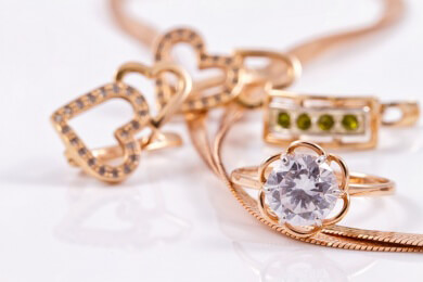 Edelsteinschmuck
