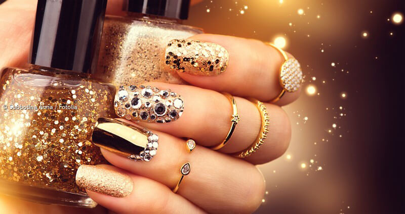 ᐅ strasssteinchen beim nageldesign anwendung und anleitung