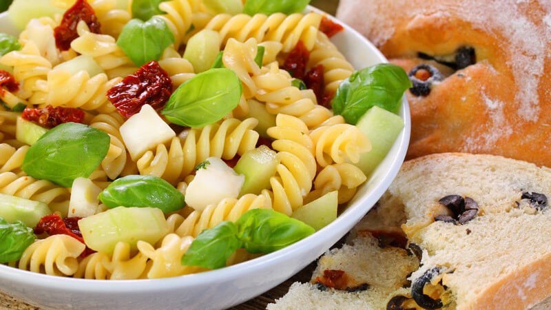 Fusilli werden gerne mit verschiedensten Saucen kombiniert