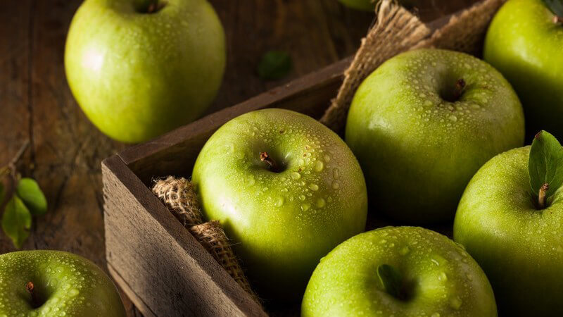 Äpfel der Sorte Granny Smith sind nicht unbedingt zum direkten Verzehr zu empfehlen