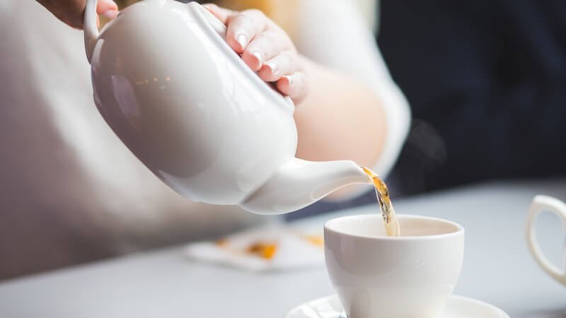 Das Wasser zum Teekochen sollte idealerweise frisch und kalt und nicht zu hart sein