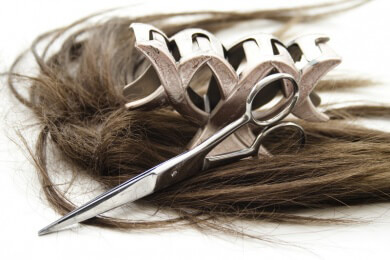 Tipps zum Kreieren von Hochsteckfrisuren mit einem Haarteil