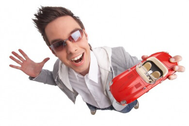 Wer den Führerschein ablegen möchte oder gar als Fahrlehrer tätig sein will, der muss diese Voraussetzungen erfüllen