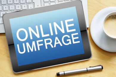 Merkmale der Meinungsumfrage und Erhebung