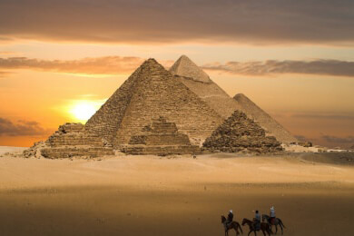 Ägypten - Lage, Sehenswürdigkeiten und Spezialitäten