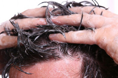 Das richtige Shampoo passend zum Haartyp oder Haarproblem