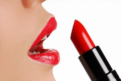 Lippenstift richtig auftragen und versiegeln
