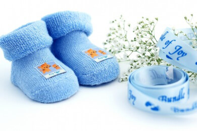 Verschiedene Arten von Babysocken