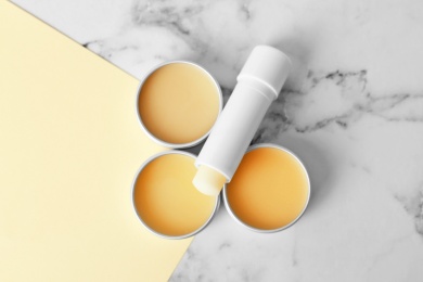 Lippenpflege mit Lippenpflegeprodukten und Hausmitteln