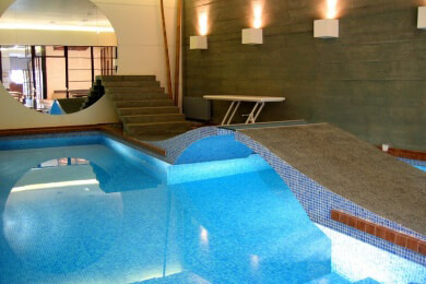 Watsu (Wasser-Shiatsu): Anwendung, Ablauf und Wirkung