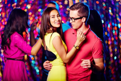 Welches Abendkleid passt zu mir und zum Anlass?