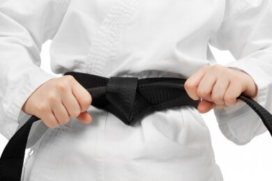 Kung Fu - Kämpfen wie die Shaolin: Über die Grundlagen, die Techniken und Elementenlehre