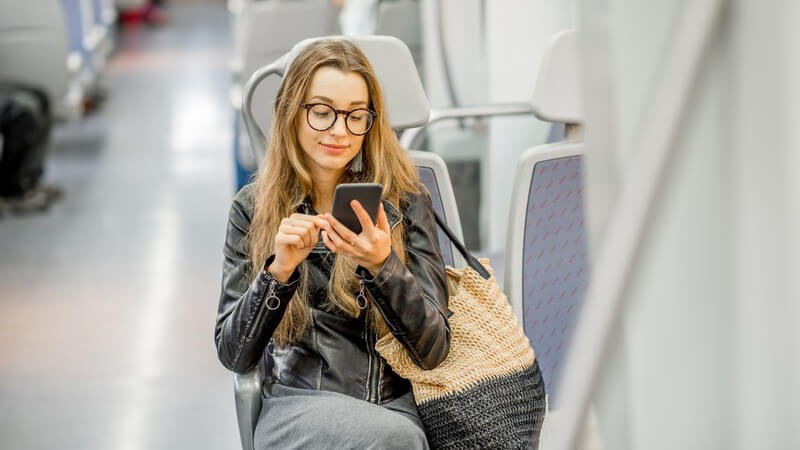 Die stylischen Platzwunder begleiten Sie, bei der richtigen Pflege, zu den verschiedensten Anlässen