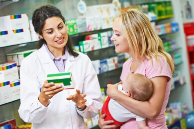 Leistungen und Angebote einer Apotheke und Vorteile beim Kauf von bestimmten Produkten