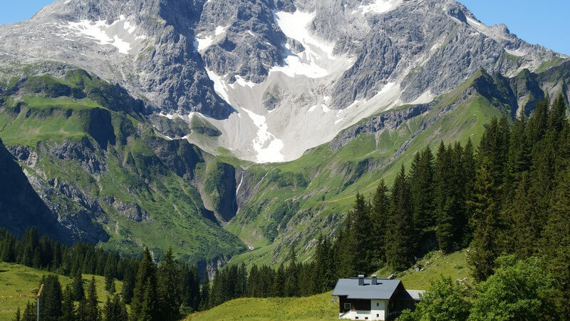 Kurze Informationen zu den Bergläufen Alpin-Marathon, Zugspitz-Extremberglauf, Hochfellnberglauf und Pfälzer Berglaufserie