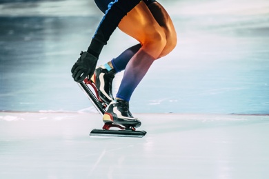 Eisschnelllauf - Merkmale, Laufstile und Ausrüstung