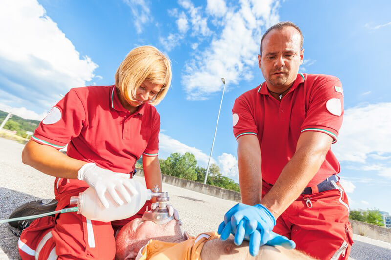 Erste Hilfe am Unfallort
