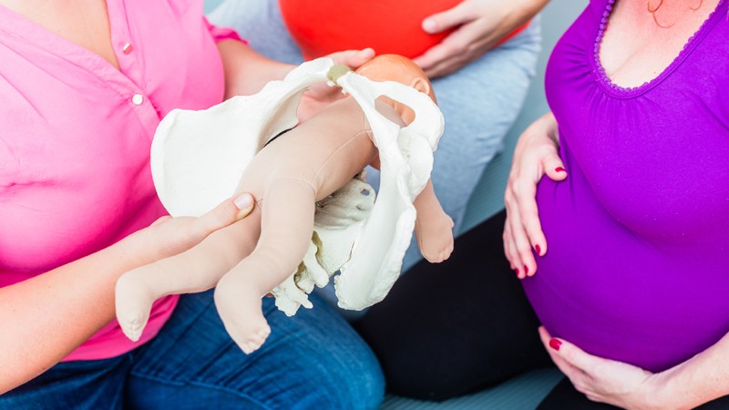 Scheide aus geburt baby der Erste Anzeichen